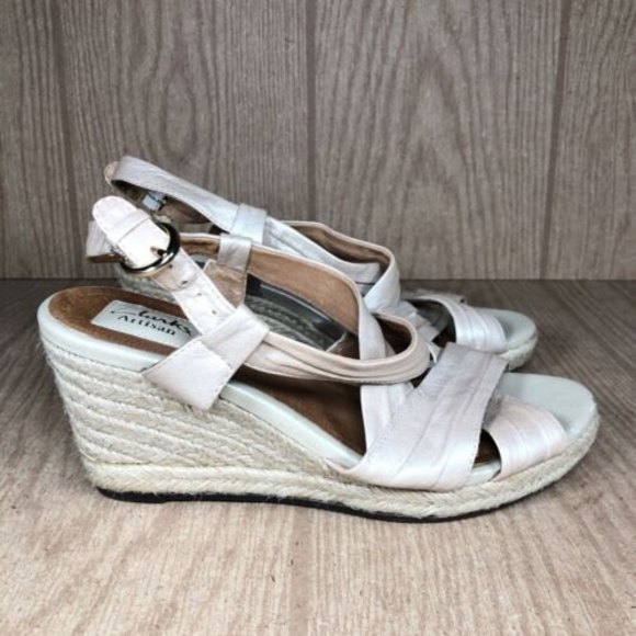 Clarks Artisan Womens Sandal 9 Beige‎ Leather Wedge Espadrille Strappy - Picture 1 of 10